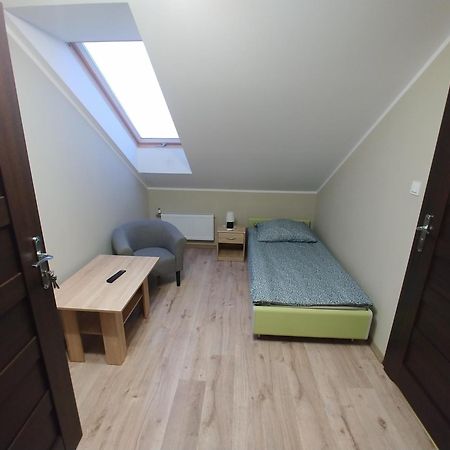 Perla Kujaw Bed & Breakfast Radziejów Oda fotoğraf